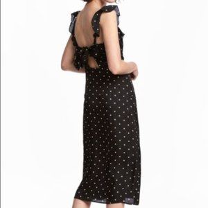 H&M Black Dotted Ruffle Midi – 10 (EUC)